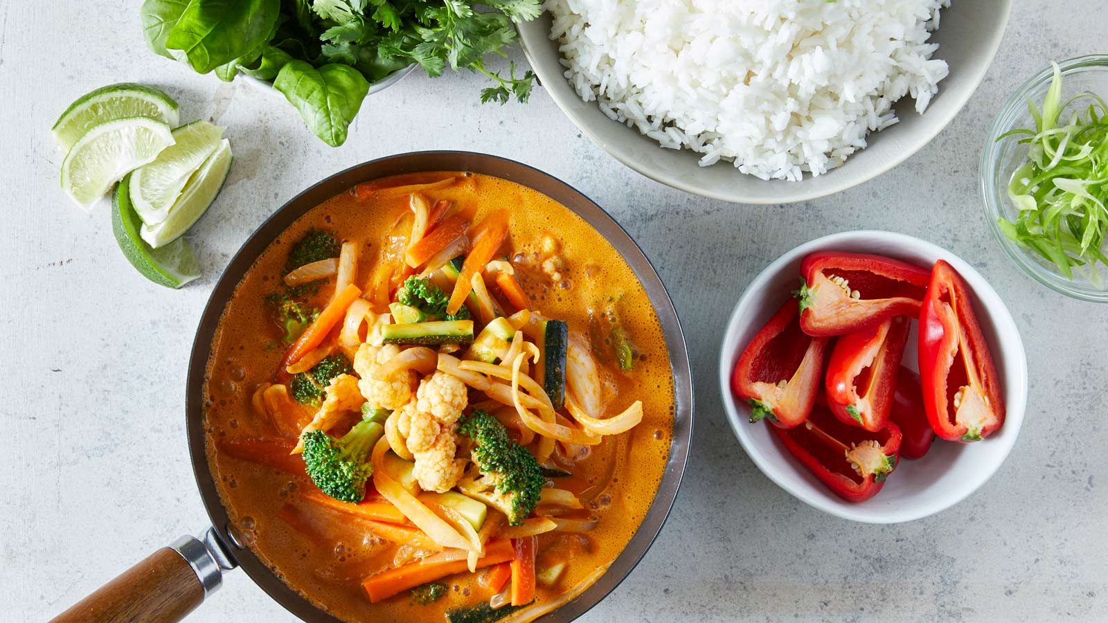 COCONUT CURRY VEGETABLES WITH JASMINE RICE