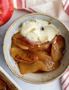 CINNAMON BAKED APPLES WITH WALNUTS