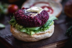 GOLDEN HARVEST BEET BURGER WITH CRAN-HORSERADISH AIOLI