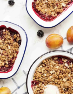 PEACH & RASPBERRY CRUMBLE WITH ALMOND-OAT TOPPING