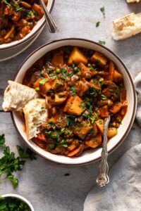 SAVORY ITALIAN HERB MUSHROOM & VEGETABLE STEW