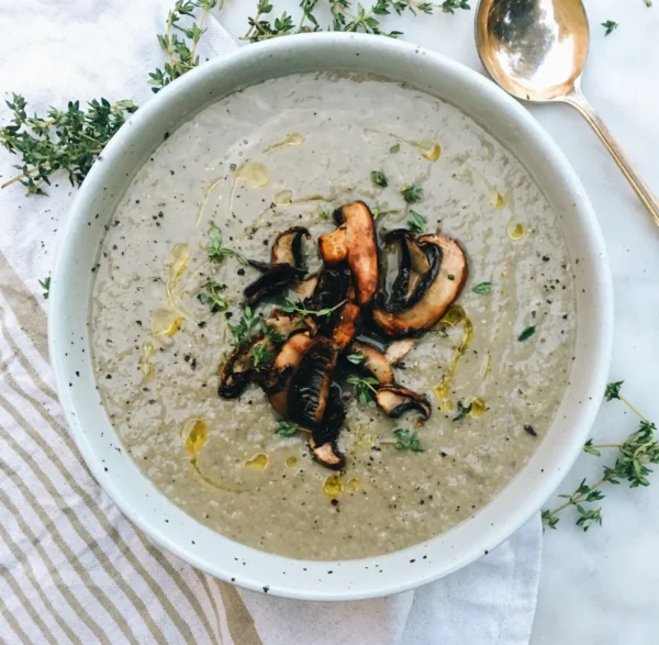 creamy mushroom thyme soup