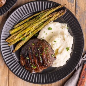 GRILLED PORTOBELLO STEAKS WITH SMOKY BBQ GLAZE
