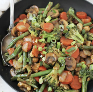 PEANUT GINGER VEGGIE STIR FRY