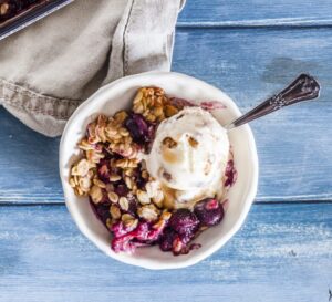 SPICED PLUM AND BLUEBERRY CRUMBLE