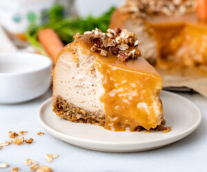 CARROT CAKE CHEESECAKE WITH PECAN CRUMBLE
